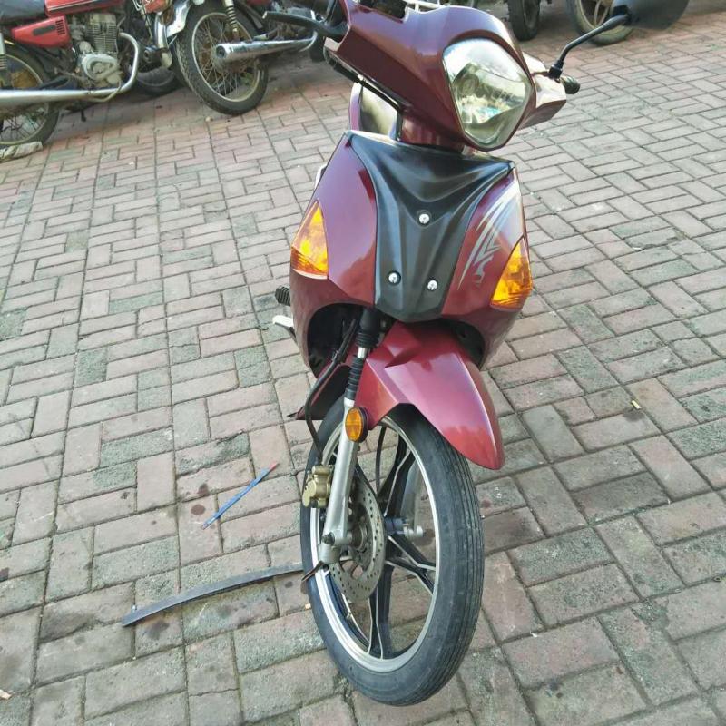 诚信摩托车修理